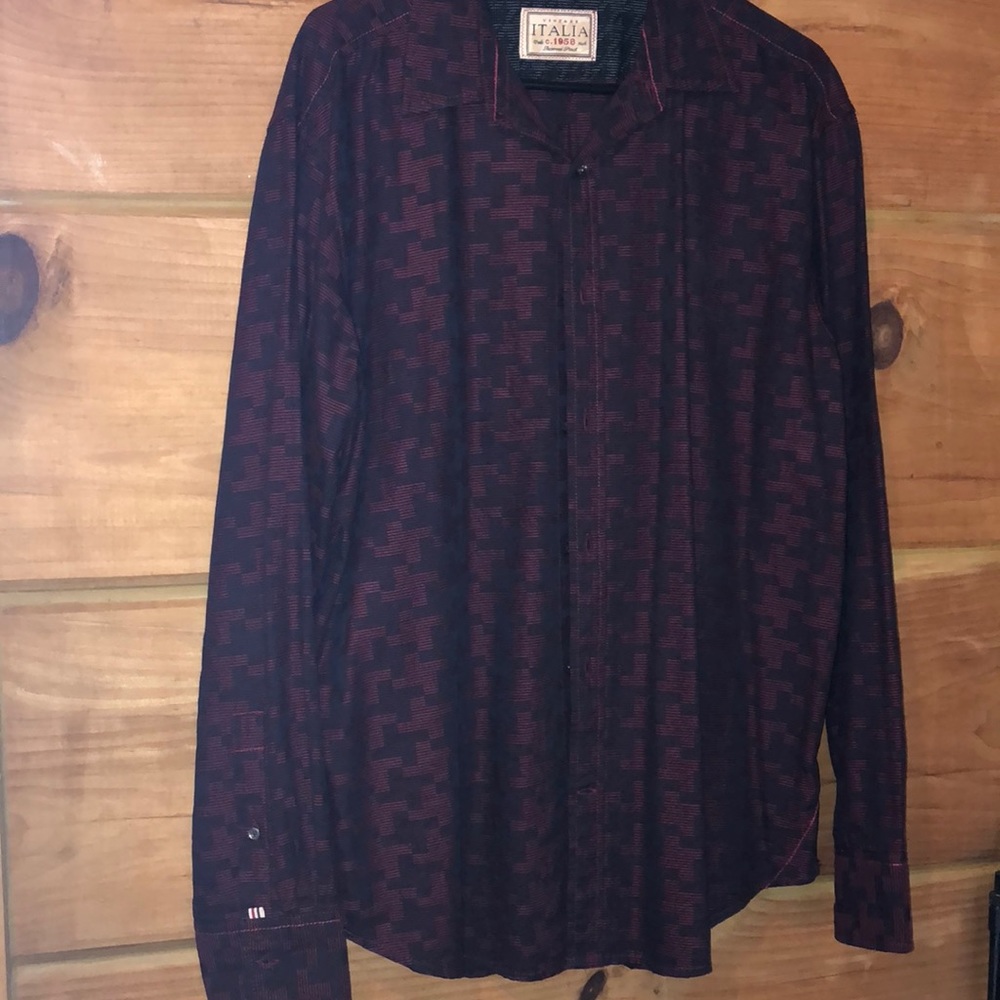 Long sleeve button up shirt